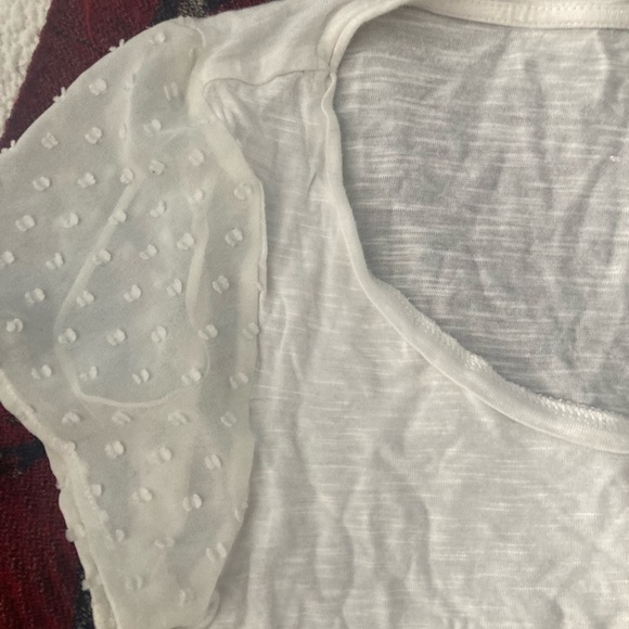 Denver Hayes M top with sheer detail - Picture 3 of 4